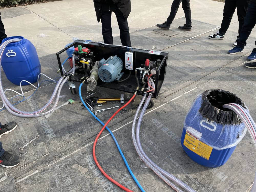 张家界抗渗防水剂在防止冻融与防水机械中的应用